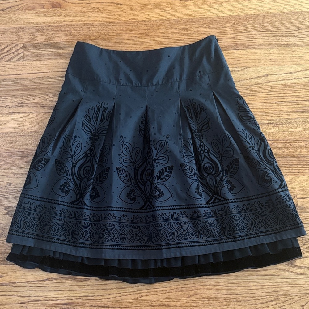 Apt. 9 Black Floral Velvet-Print Pleated Skirt